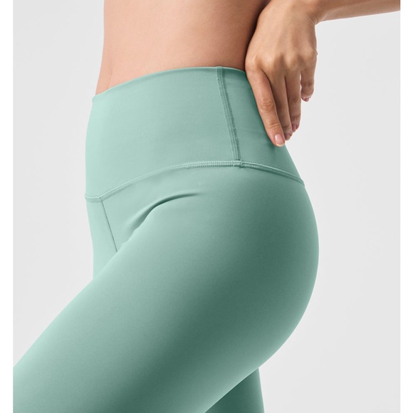 Alo 7/8 High Waist Airlift - Picture 3 of 6